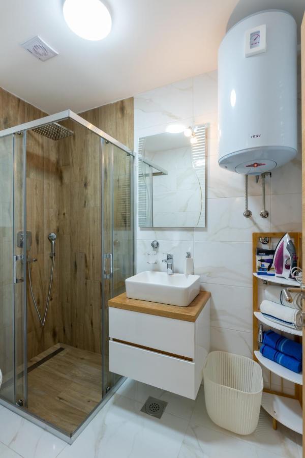 Apartmani Oktobar 06 Златибор Екстер'єр фото