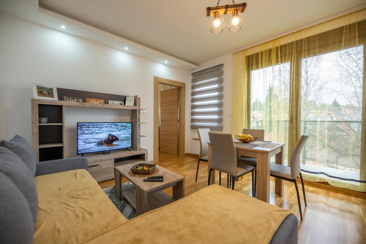 Apartmani Oktobar 06 Златибор Екстер'єр фото